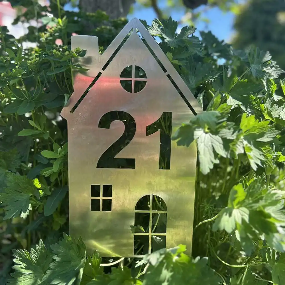 Mainstahl individuelle Hausnummern
 